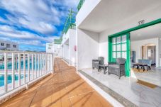 Apartamento en Puerto del Carmen - Apartamento Carpe Diem- Con Piscina Comunitaria y vistas al mar