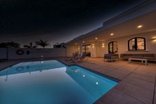 Casa en Playa Blanca - Casa Malvasía • Pool • 900M de la playa • LVH