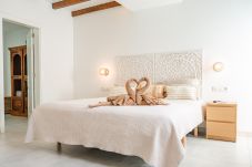 Casa en Puerto del Carmen - Casa Marlena- Terraza privada- 4 min de la playa by Lanzarote Vacation Homes