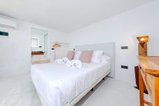 Rent by room in Macher - Casa Serena 10, Suite 8