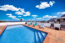 House in  Famara - Casa Buenavista 127- Pool- Sea View- LVH