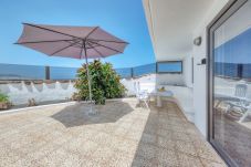 House in  Famara - Bungalow Famara 38- Olas del Risco