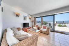 House in  Famara - Bungalow Famara 38- Olas del Risco